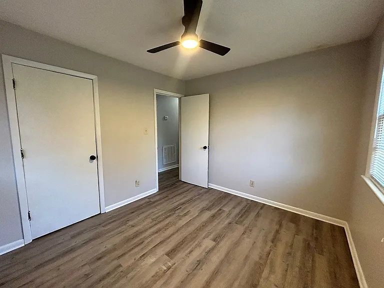 745 Rustland Dr — Photo 19