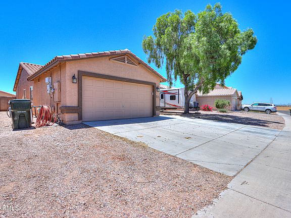 2nd image of 831 W OCOTILLO Street