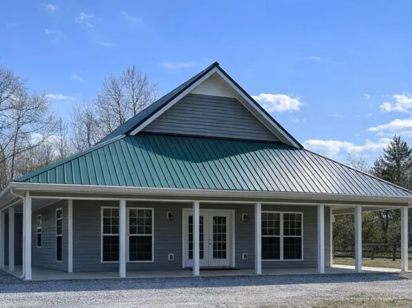 2130 Indian Mound Rd, Woodlawn, TN 37191