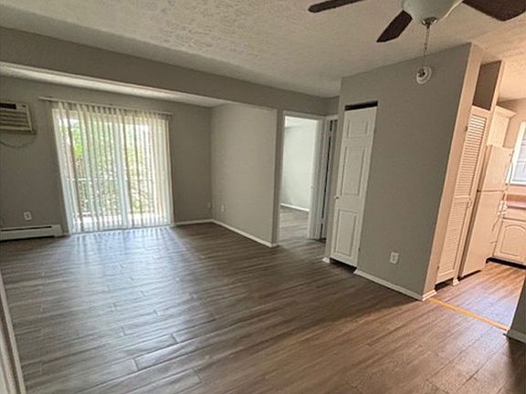 2nd image of 714 Clifton Colony Dr #720-15