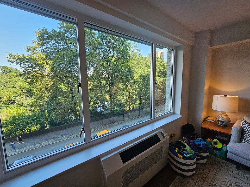 1st image of 40 Central Park S #5A