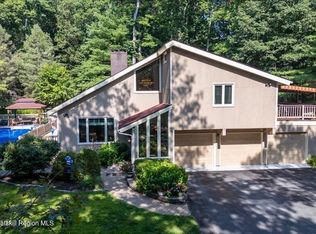 68 Tall Oaks Drive, Kingston, NY 12401