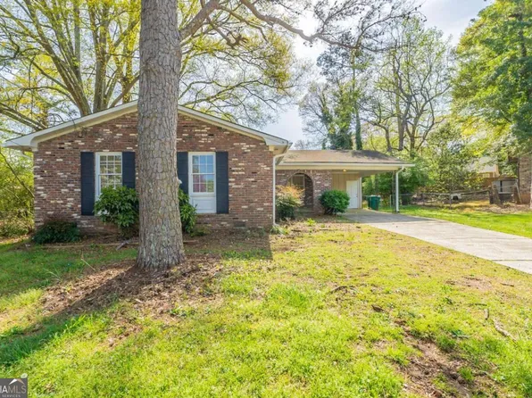 2877 Kensington Way, Rex, GA 30273