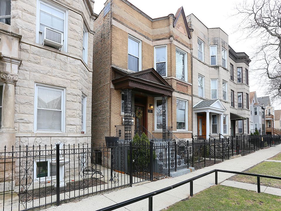 1st image of 1831 W Chicago Ave #1
