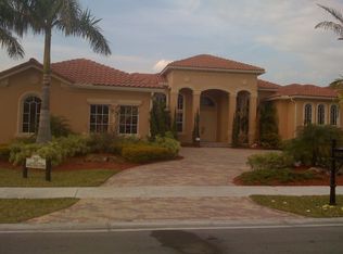 12137 NW 69th Ct, Parkland, FL 33076