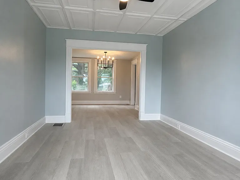 805 Seminary St — Photo 4