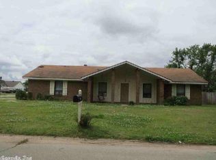156 S Willow Ave, Trumann, AR 72472