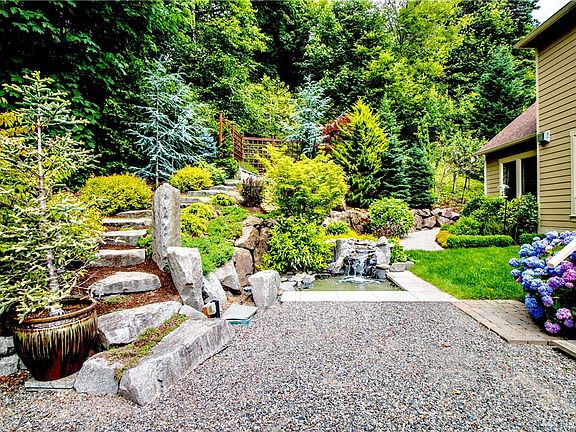 5th image of 3309 Serenity Ln SW