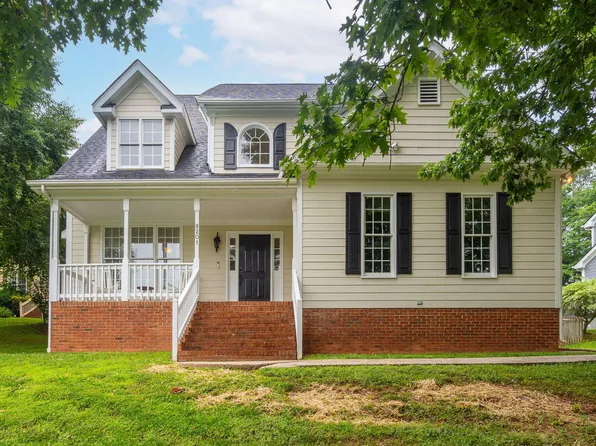8201 Ivymount Way, Raleigh, NC 27613