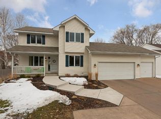 2331 Long Lake Rd, New Brighton, MN 55112