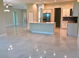 18591 93rd Rd, Loxahatchee, FL 33470