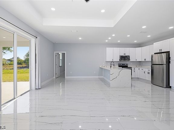 5th image of 3367 Meadow Rd