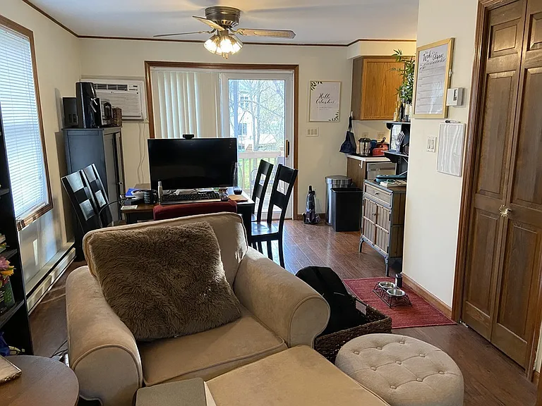 21 Northwoods Cir #21 — Photo 4