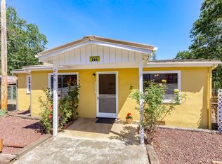 266 Frankham Rd, Grants Pass, OR 97527