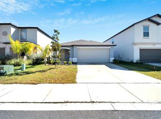 1033 Royal Empress Dr, Ruskin, FL 33570