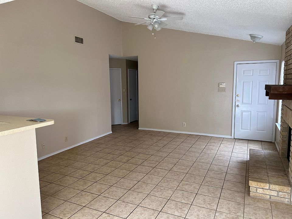 7346 Weybridge, San Antonio, TX 78250 | Zillow