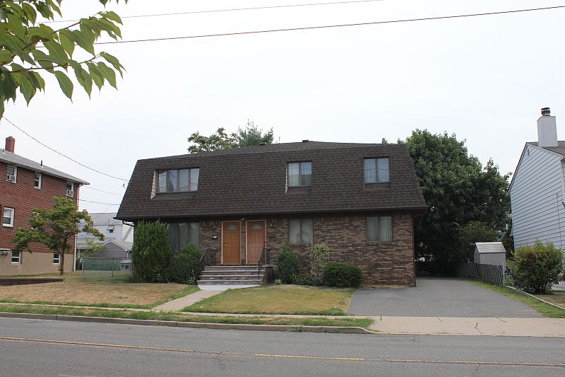 2nd image of 55 Mount Prospect Ave