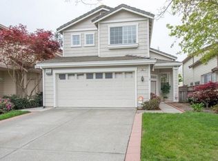 561 Almanor St, Petaluma, CA 94954