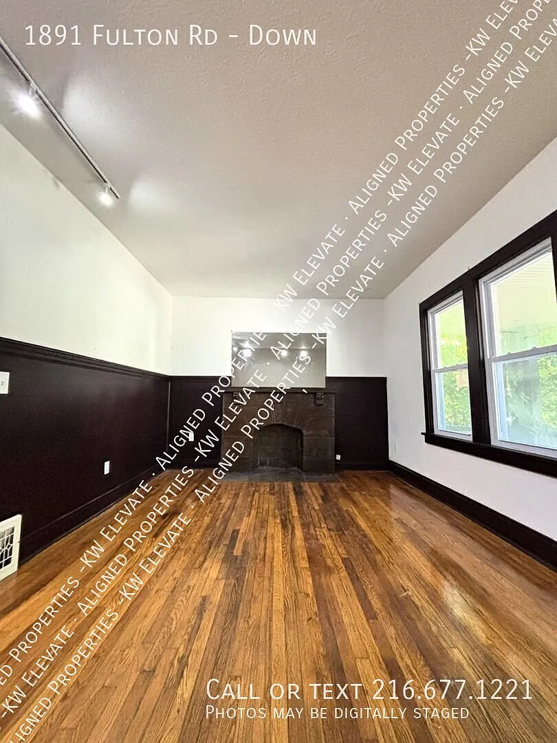 Cleveland Charming Downstairs 2 Bedroom with Central AC! — Photo 4