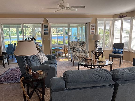 5th image of 157 Clubview Dr #125