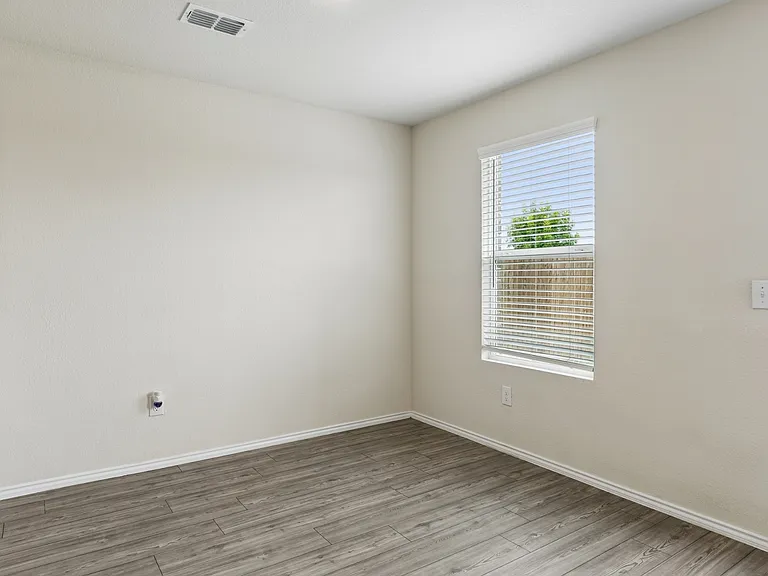 832 Ozark Path — Photo 6