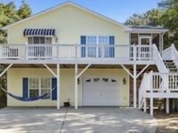 108 Stuart Ave