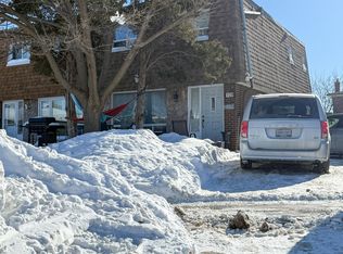 128 Blossom Cres, Toronto, ON M3N2B2