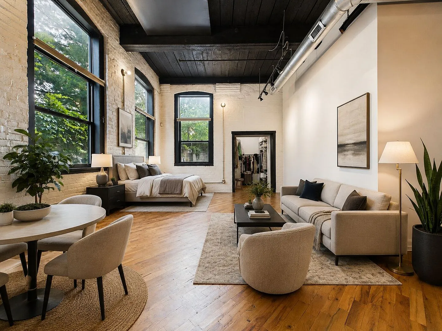 Bright Studio With Private Backyard Area Free Washer/Dryer - Parking Available — Photo 3