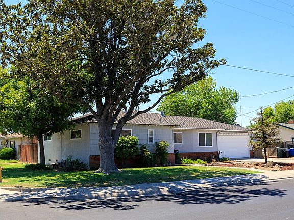 3rd image of 2212 Caswell Ave