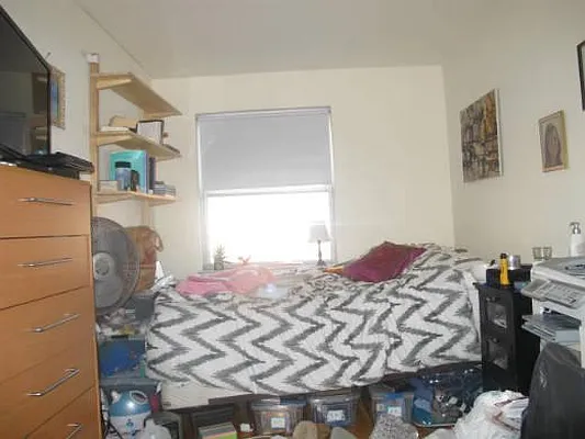 Rented by Dream Space Realty | media 18