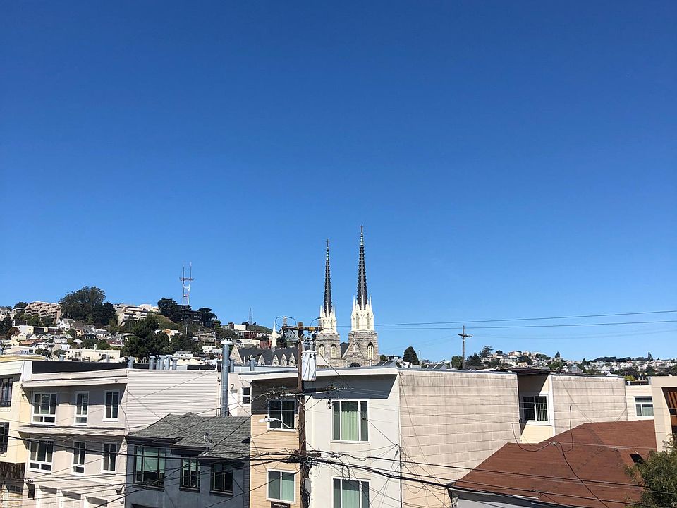 1st image of 119 Day St APT 102