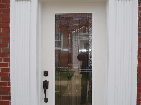 4951 N Santa Monica Blvd #1, Milwaukee, WI 53217