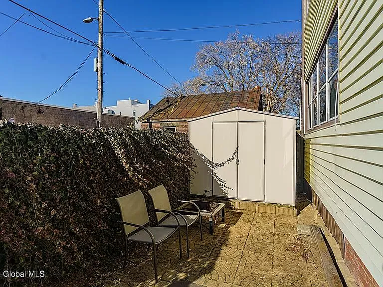 458 Hamilton St #1 — Photo 16
