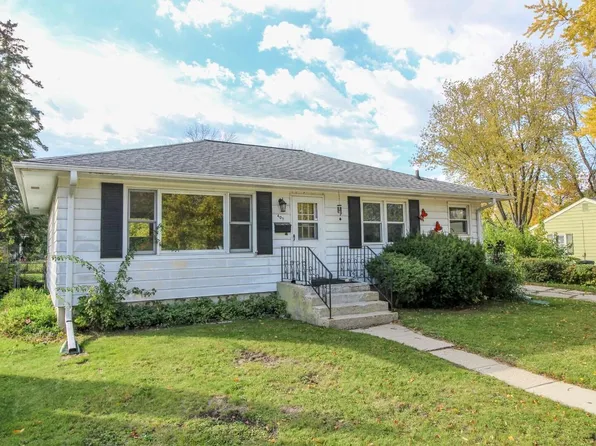 407 Wilcox STREET, Fort Atkinson, WI 53538