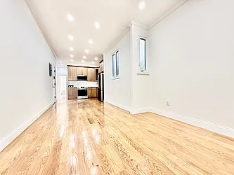 170 Union Street, #4R