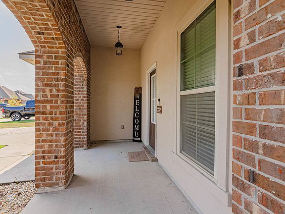 2nd image of 42520 Pebblestone Ave