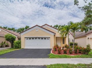 858 San Remo Dr, Weston, FL 33326