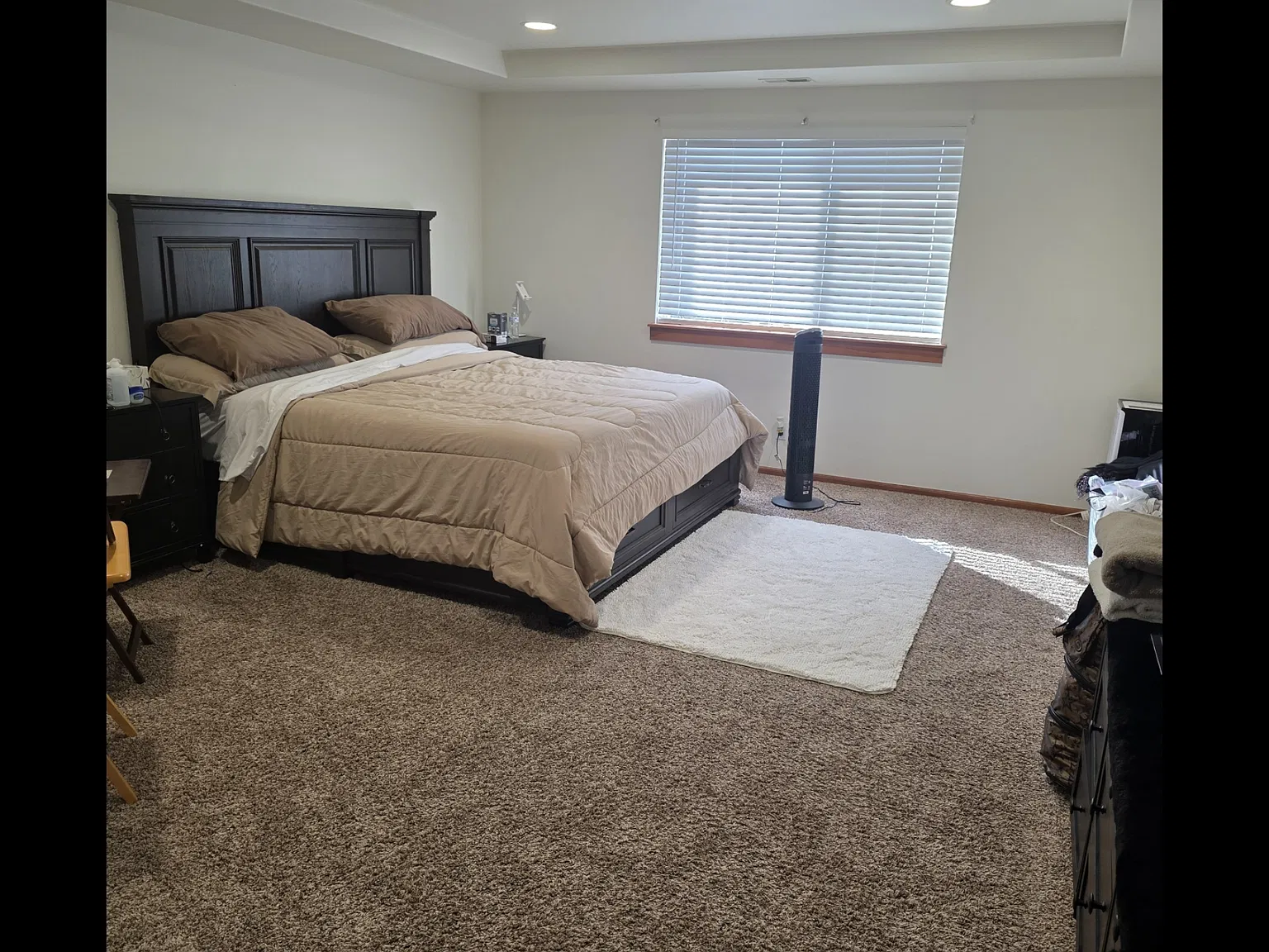 5 bed, 2.5 bath, 2575 sqft, $3,700 — Photo 1
