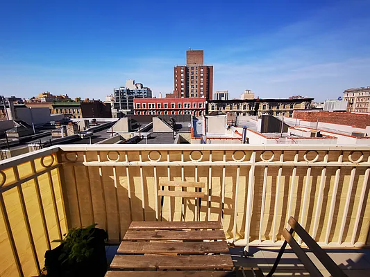 Rented by Corcoran | media 18