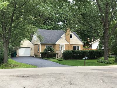 (Undisclosed Address), Grayslake, IL, 60030