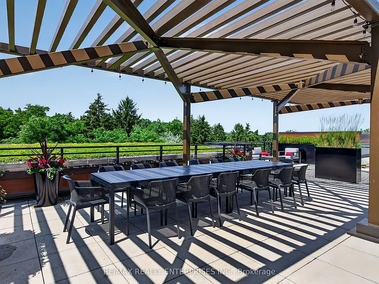 1575 Lakeshore Rd W #340 — Photo 33