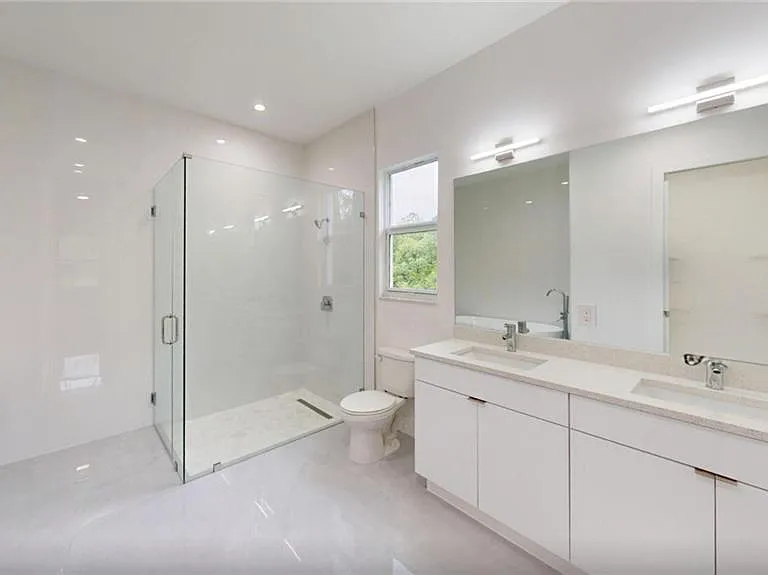 6050 Stratton Rd — Photo 19