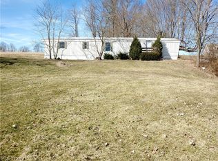 3260 Carnation Rd, Zanesville, OH