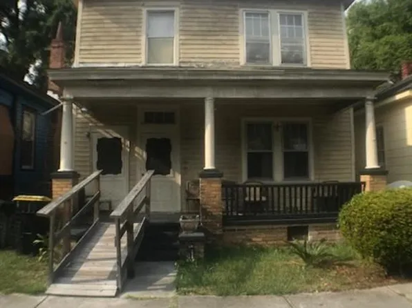 806 W 39th St, Savannah, GA 31415