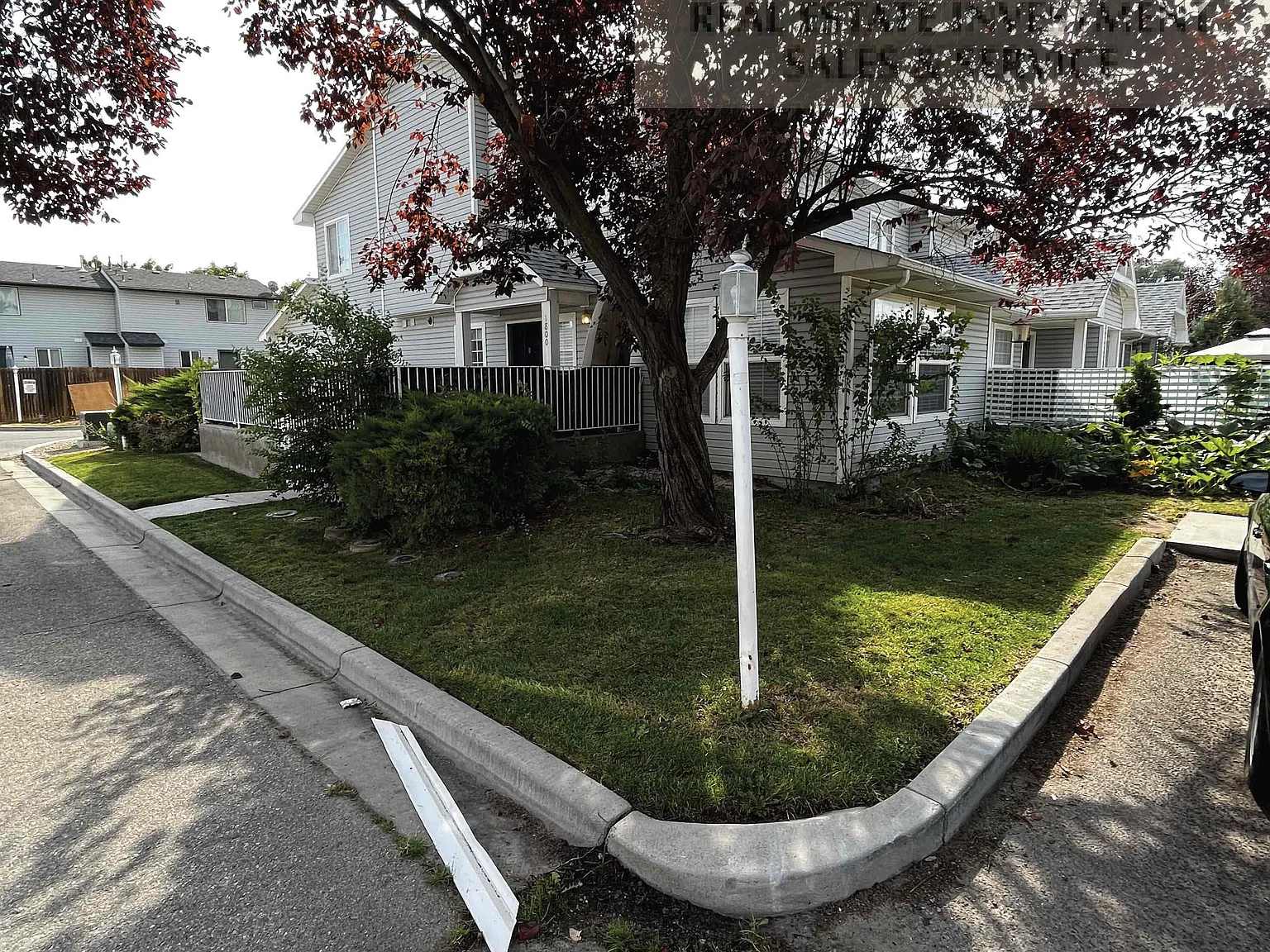 2 bed, 2.5 bath, 1108 sqft, $1,400 — Photo 4