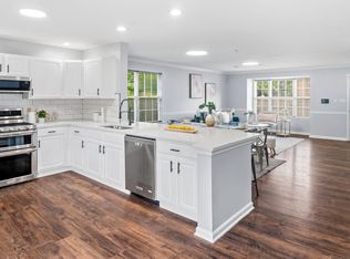 450 Renfro Ct, Glen Burnie, MD 21060