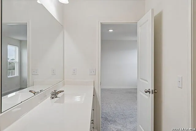 5625 Rowan Rdg — Photo 13