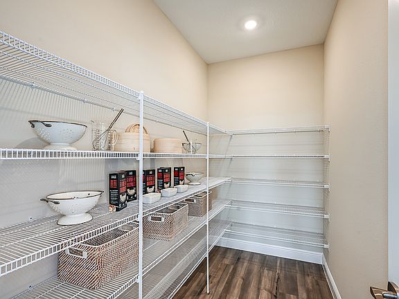 Mariposa - Traditional Charm Interior Design