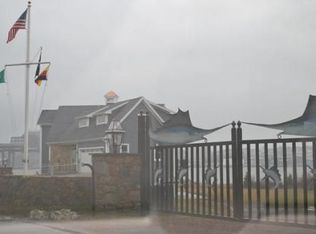 30 Admirals Way, Somerset, MA 02725