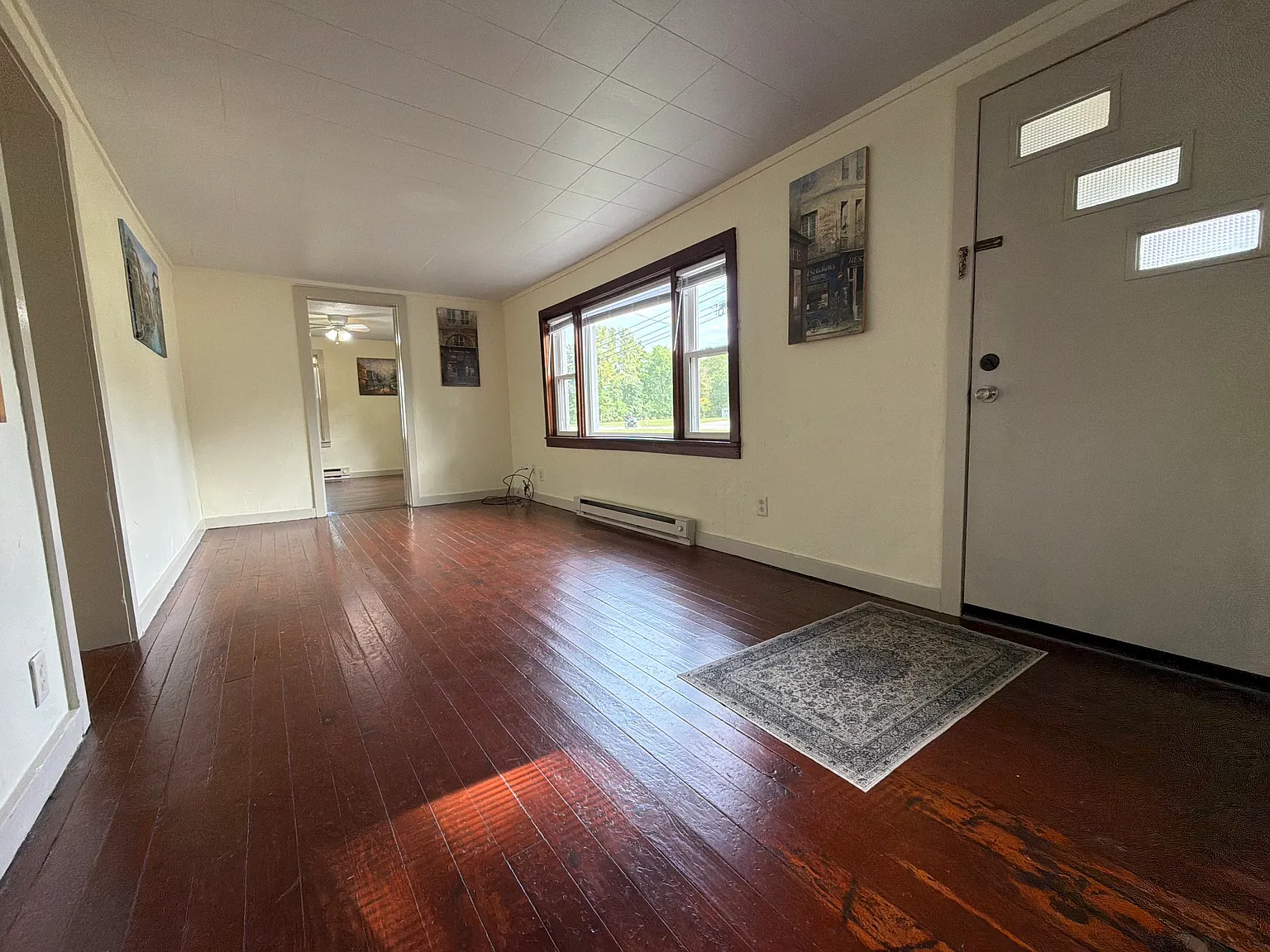 2 bed, 735 sqft, $1,025 — Photo 1